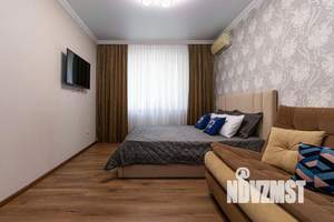 1-к квартира, посуточно, 40м2, 1/1 этаж