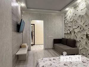 1-к квартира, посуточно, 40м2, 8/17 этаж