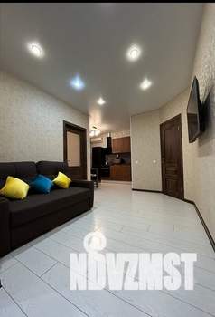 3-к квартира, посуточно, 65м2, 1/1 этаж