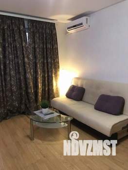 1-к квартира, посуточно, 40м2, 1/1 этаж