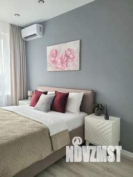 1-к квартира, посуточно, 37м2, 10/16 этаж