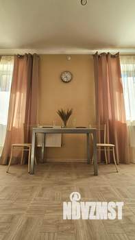 Студия квартира, посуточно, 53м2, 3/10 этаж