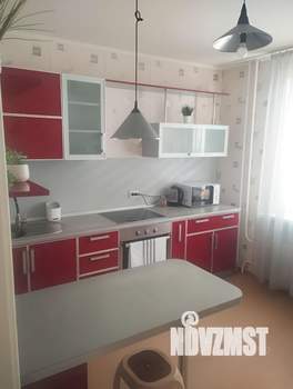 1-к квартира, посуточно, 36м2, 9/16 этаж