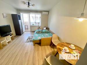 Студия квартира, посуточно, 38м2, 7/8 этаж