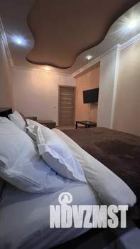 1-к квартира, посуточно, 40м2, 8/16 этаж