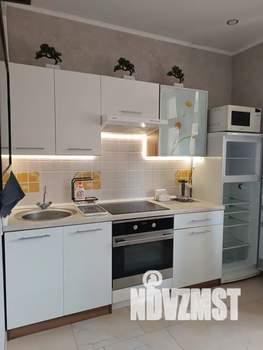 1-к квартира, посуточно, 32м2, 12/18 этаж