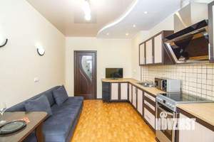 2-к квартира, посуточно, 75м2, 1/1 этаж
