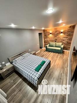 1-к квартира, посуточно, 33м2, 5/5 этаж