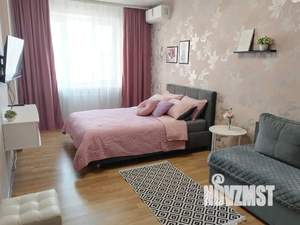 1-к квартира, посуточно, 40м2, 3/18 этаж