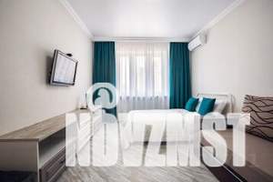 1-к квартира, посуточно, 40м2, 12/20 этаж