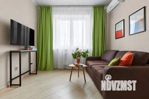 1-к квартира, посуточно, 38м2, 17/18 этаж