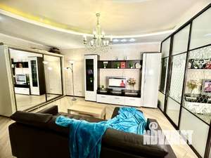2-к квартира, посуточно, 45м2, 9/25 этаж