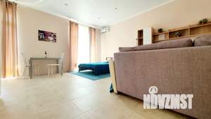 Студия квартира, посуточно, 41м2, 3/10 этаж