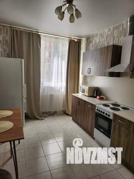 1-к квартира, посуточно, 32м2, 5/10 этаж