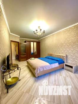 1-к квартира, посуточно, 40м2, 2/16 этаж