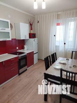 1-к квартира, посуточно, 40м2, 18/21 этаж