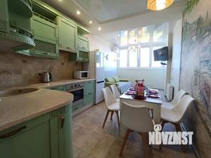 2-к квартира, посуточно, 68м2, 11/14 этаж