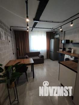 1-к квартира, посуточно, 40м2, 3/7 этаж