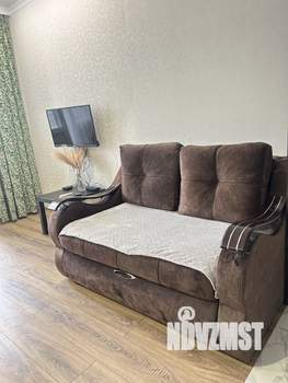 Студия квартира, посуточно, 35м2, 15/16 этаж