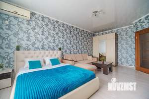 1-к квартира, посуточно, 43м2, 1/1 этаж