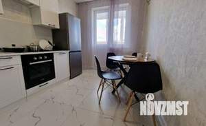 1-к квартира, посуточно, 38м2, 1/1 этаж