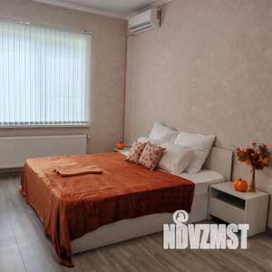 2-к квартира, посуточно, 80м2, 2/2 этаж