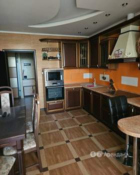 3-к квартира, на длительный срок, 100м2, 3/21 этаж