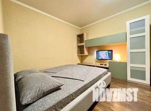 1-к квартира, посуточно, 43м2, 1/1 этаж