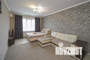 1-к квартира, посуточно, 47м2, 5/17 этаж