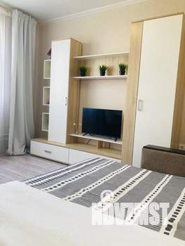 Студия квартира, посуточно, 30м2, 7/16 этаж