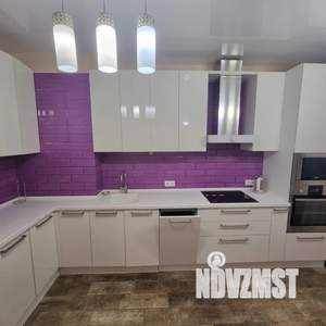 2-к квартира, посуточно, 65м2, 9/17 этаж