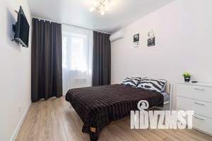 1-к квартира, посуточно, 36м2, 12/18 этаж