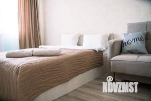 2-к квартира, посуточно, 65м2, 3/16 этаж