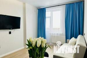1-к квартира, посуточно, 38м2, 9/16 этаж