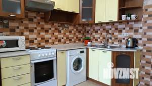 1-к квартира, посуточно, 44м2, 7/17 этаж