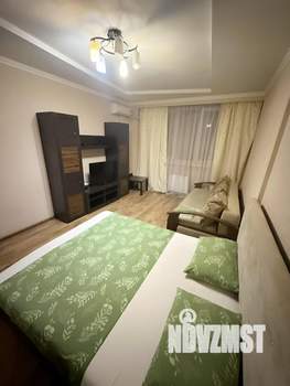 1-к квартира, посуточно, 45м2, 7/16 этаж