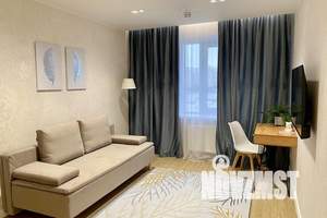 2-к квартира, посуточно, 47м2, 10/15 этаж