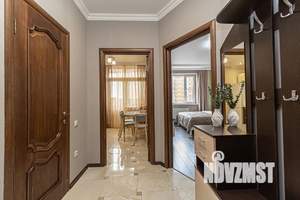 1-к квартира, посуточно, 40м2, 13/18 этаж