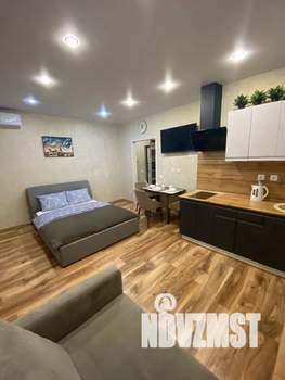 Студия квартира, посуточно, 28м2, 1/17 этаж