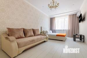 1-к квартира, посуточно, 45м2, 1/1 этаж