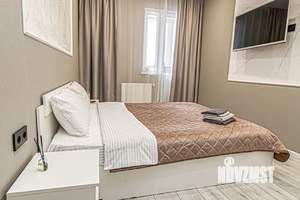 1-к квартира, посуточно, 43м2, 12/21 этаж