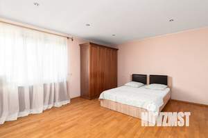 1-к квартира, посуточно, 52м2, 1/1 этаж