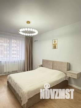 1-к квартира, посуточно, 44м2, 15/15 этаж