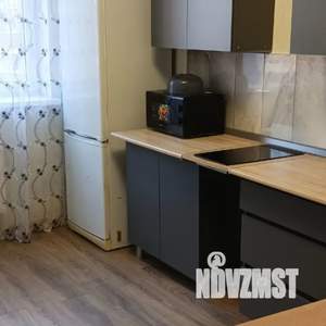 2-к квартира, посуточно, 65м2, 11/17 этаж