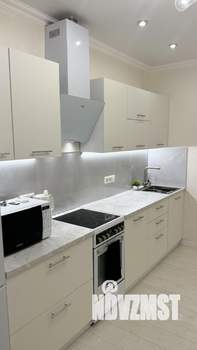 1-к квартира, на длительный срок, 42м2, 3/21 этаж