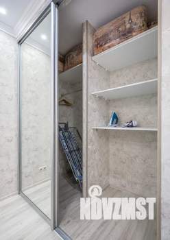 2-к квартира, посуточно, 45м2, 17/24 этаж