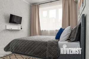 1-к квартира, посуточно, 37м2, 18/21 этаж