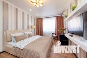 1-к квартира, посуточно, 40м2, 1/16 этаж