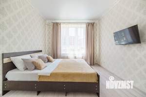 2-к квартира, посуточно, 75м2, 1/1 этаж