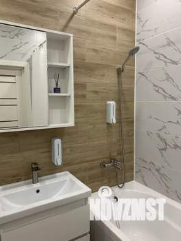 Студия квартира, посуточно, 30м2, 16/18 этаж